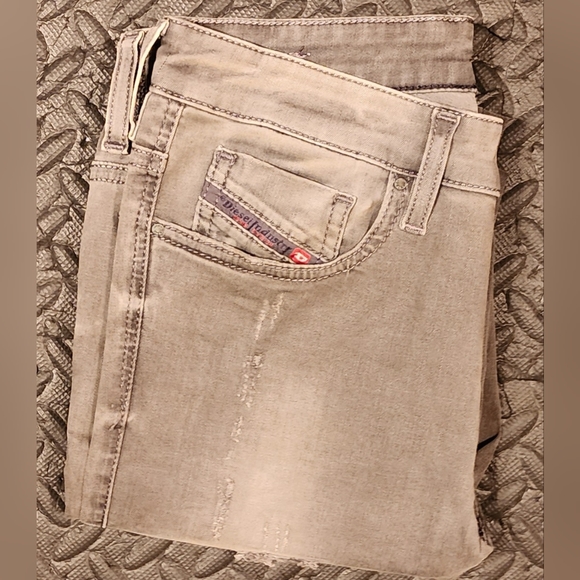 Diesel Skinzee 27/32 - Picture 3 of 3